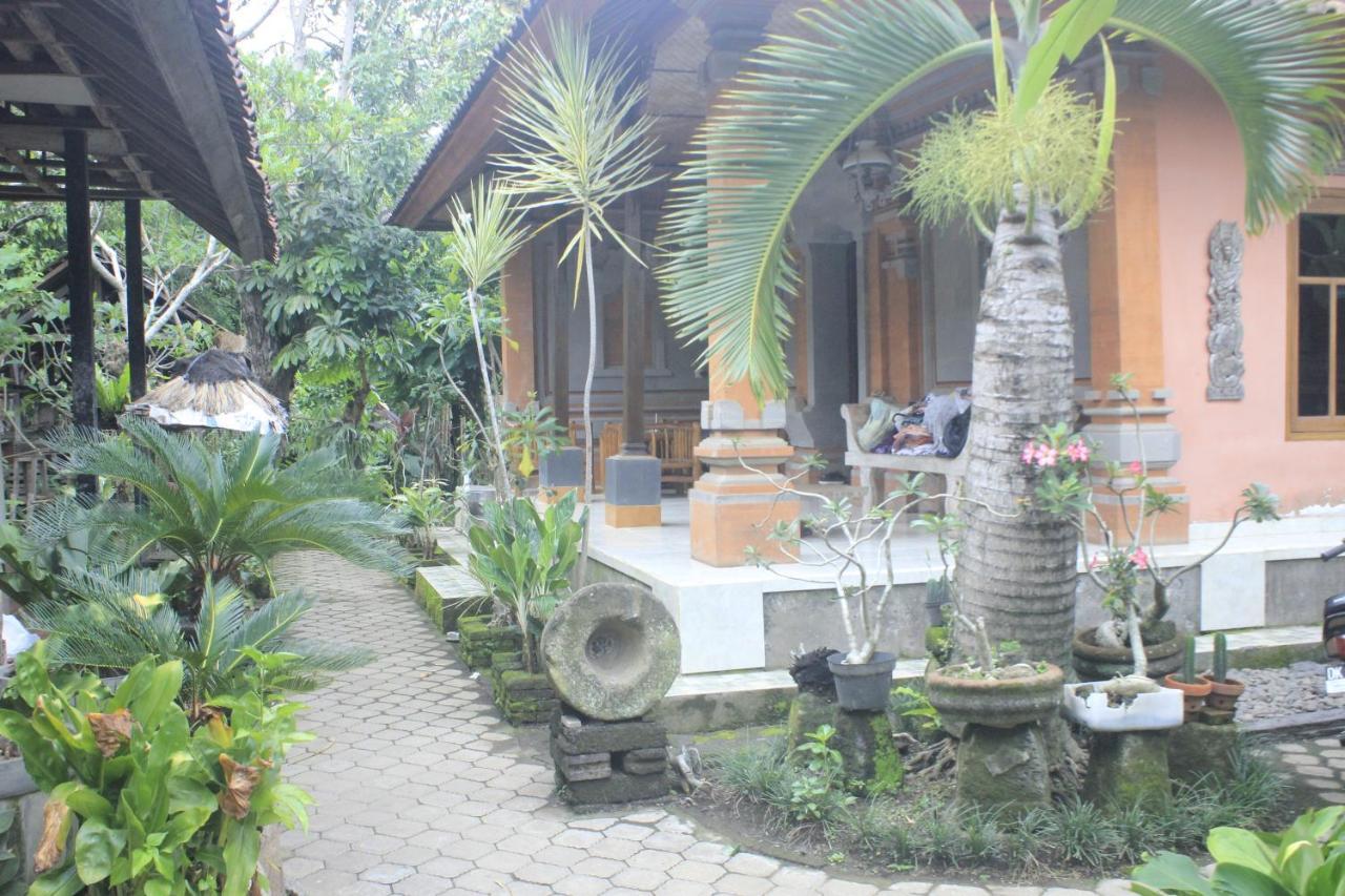 Umah De Arlika Ubud Exterior foto